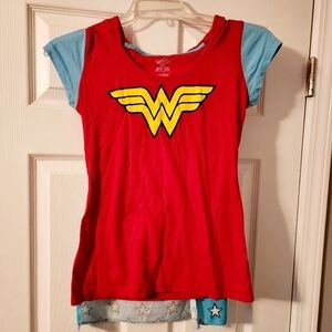 NWOT DC Comics Wonder Woman Caped Hooded Costume Tee Girls Large L (18) Cosplay